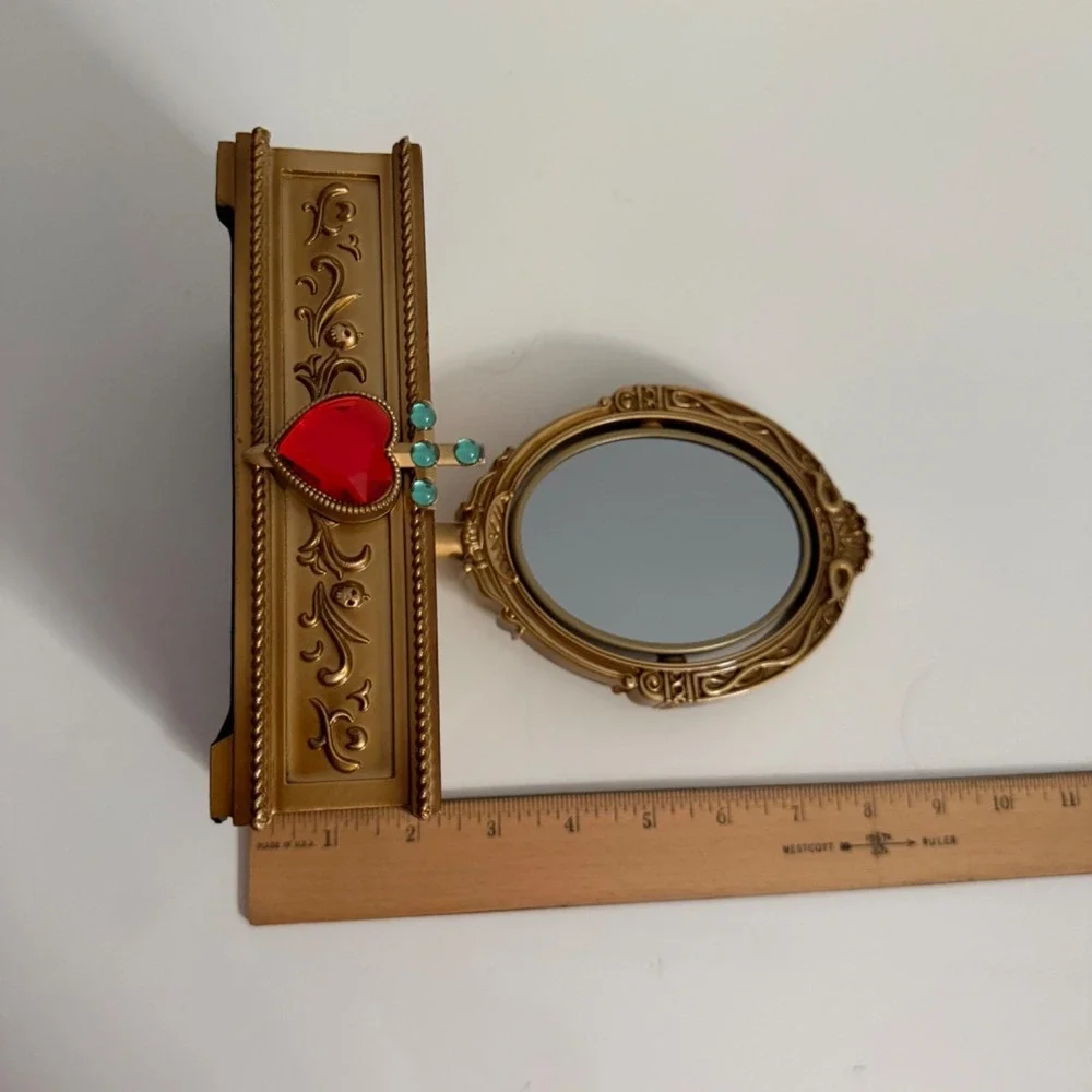 Disney Villains Evil Queen Light Up Mirror Vanity Tray Limited Edition NWT